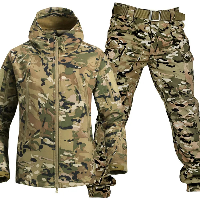 Men's Winter Jacket Windproof Weather Protection with Zipper Pockets