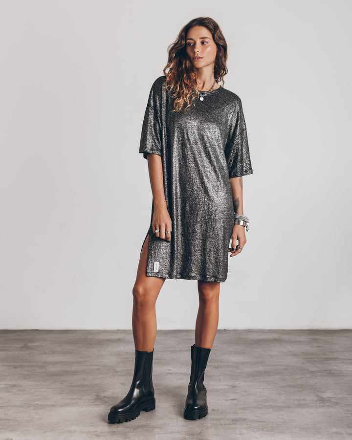 Kylie The Dark and Shiny Linen Dress - Elena Harper
