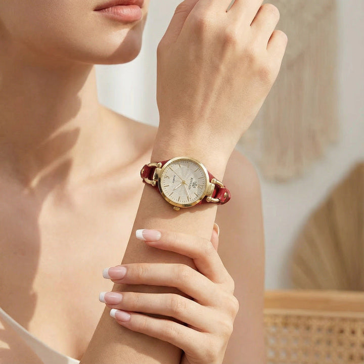 Clara - Elegant Quartz Watch