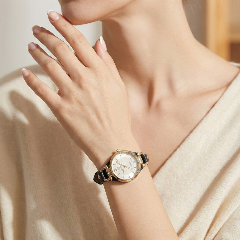 Clara - Elegant Quartz Watch