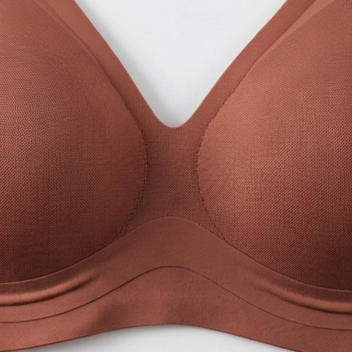 Comforel Women's Wireless Deep-V Support Bra - Elena Harper