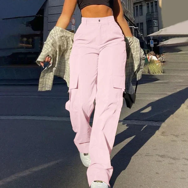 High-Waisted Cargo Pants Streetstyle, view 3 - Elena Harper