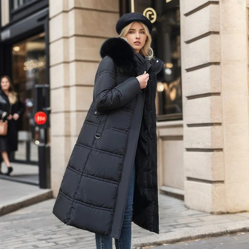 Long winter coat with insulating interior perfect for the cold season, view 3 - Elena Harper