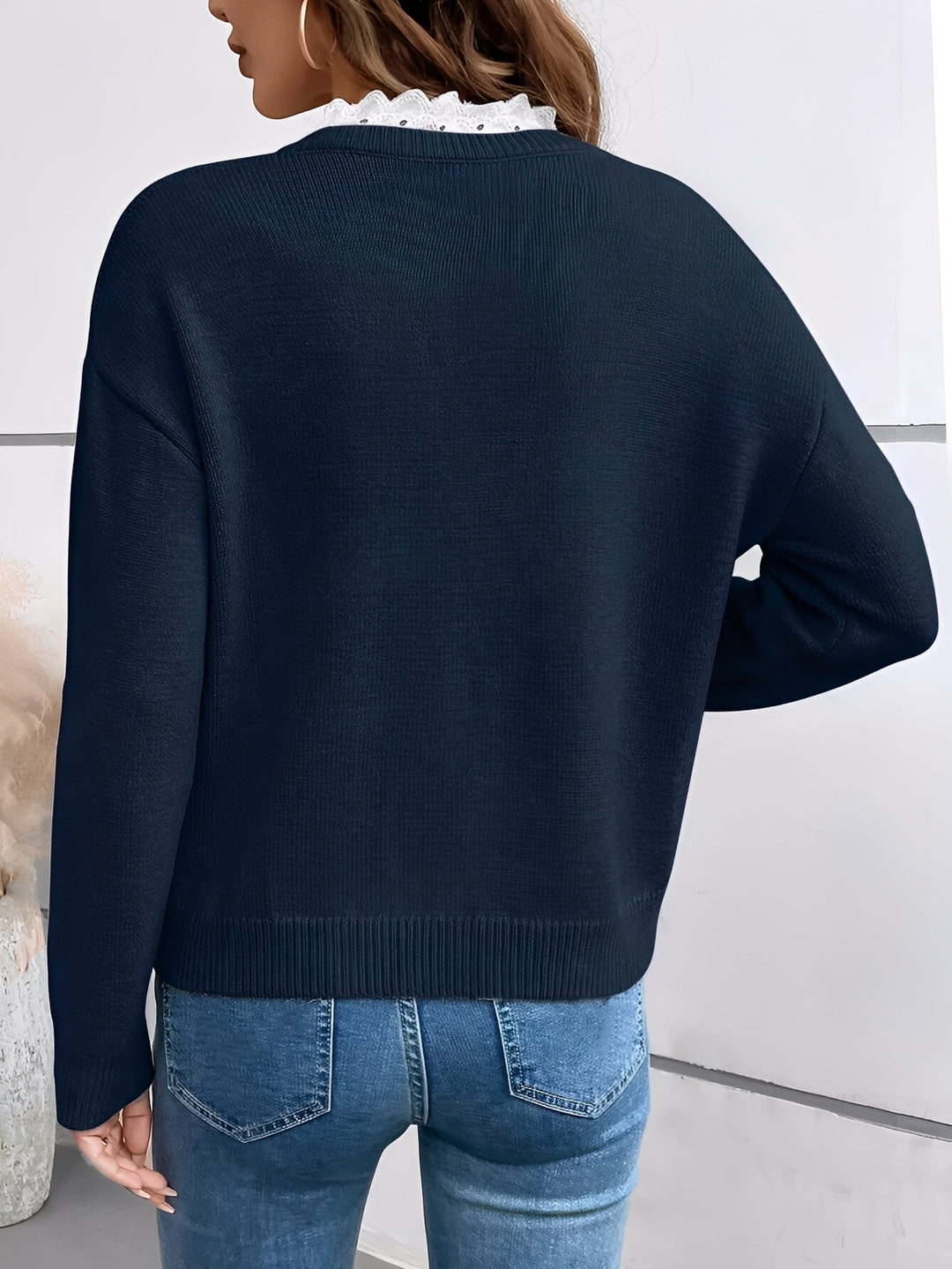 Victory – Elegant Women's Sweater