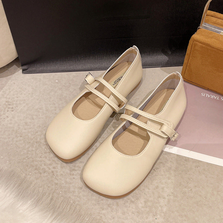Women's Ballerinas with Adjustable Strap and Soft Lining EB