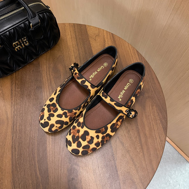 Ladies' Ballerinas with Playful Leopard Print EB