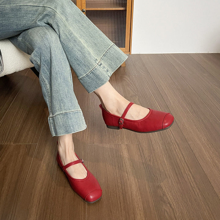 Ladies' Ballerinas with Practical Strap and Comfortable Sole EB
