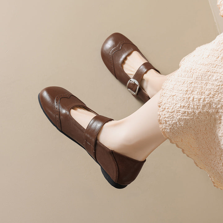 Women's Ballerinas with Adjustable Strap and Elegant Buckle EB