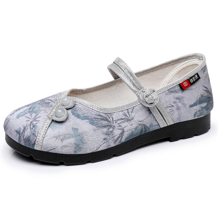 Ladies' ballerinas with decorative button design and comfortable sole EB