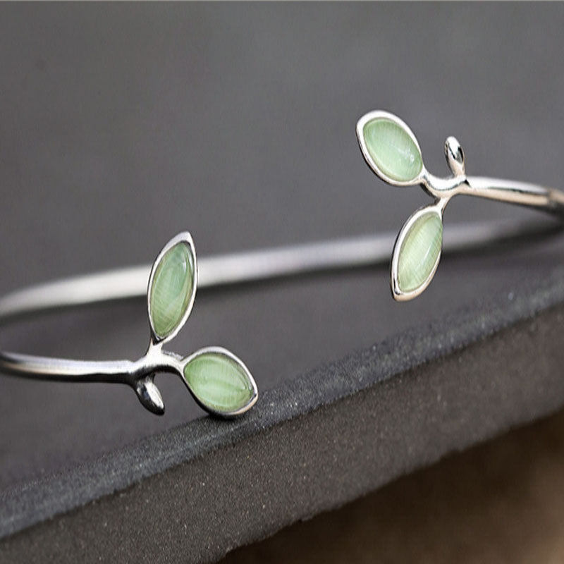 Vintage Leaf Bracelet