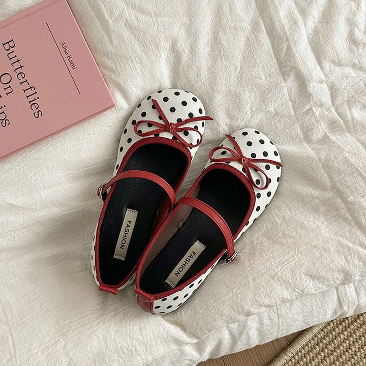 Ladies' Ballerinas with Decorative Bow Design and Polka Dot Pattern EB