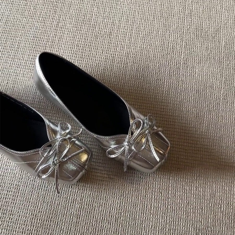 Women's Ballerinas with Adjustable Strap and Comfortable Heel Padding EB