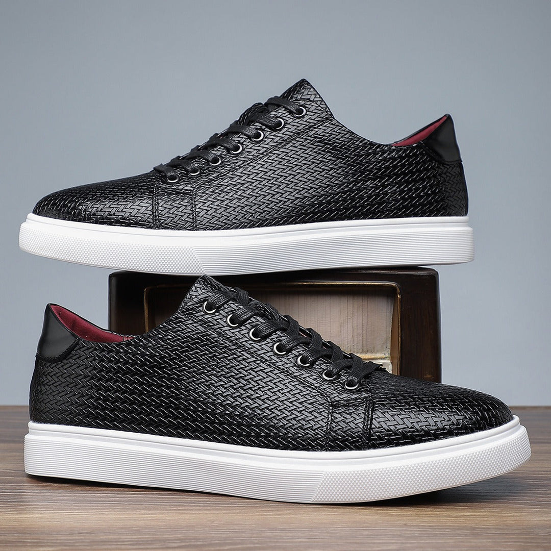 Men's Low Top Casual Style Synthetic Leather Sneakers - Álvaro