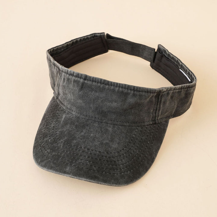 Women's Sporty Cap with Flexible Chin Strap