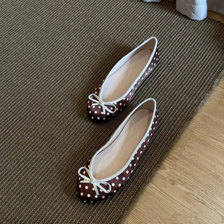 Women's Ballerinas with Playful Polka Dot Pattern and Comfortable Footbed EB