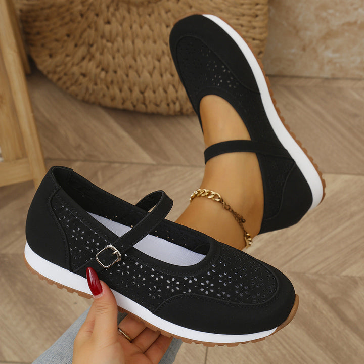 Women's Comfortable and Breathable Ballerinas with Strap and Perforated Design EB