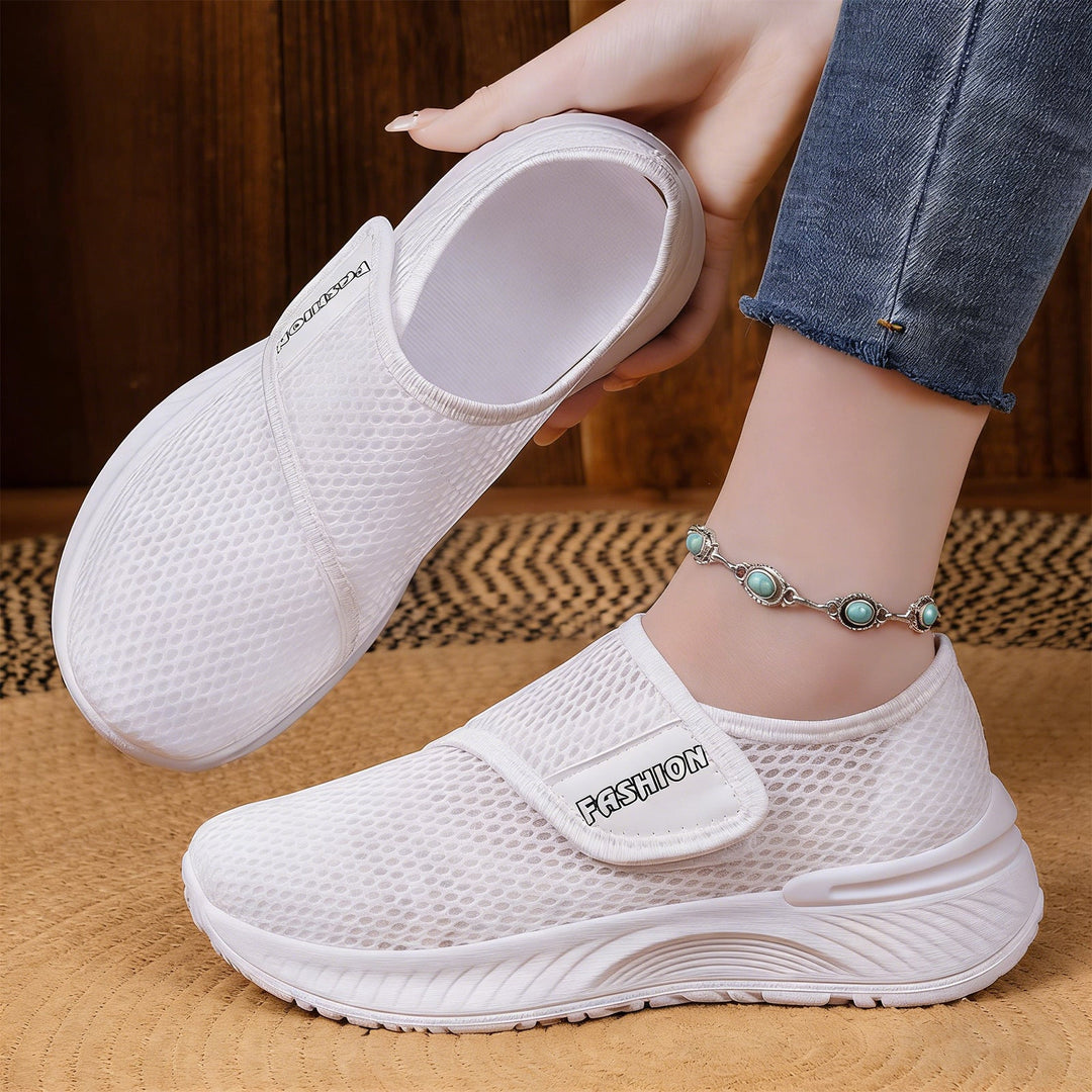 Women's Breathable Slip-On Sneakers with Elastic Closure EB