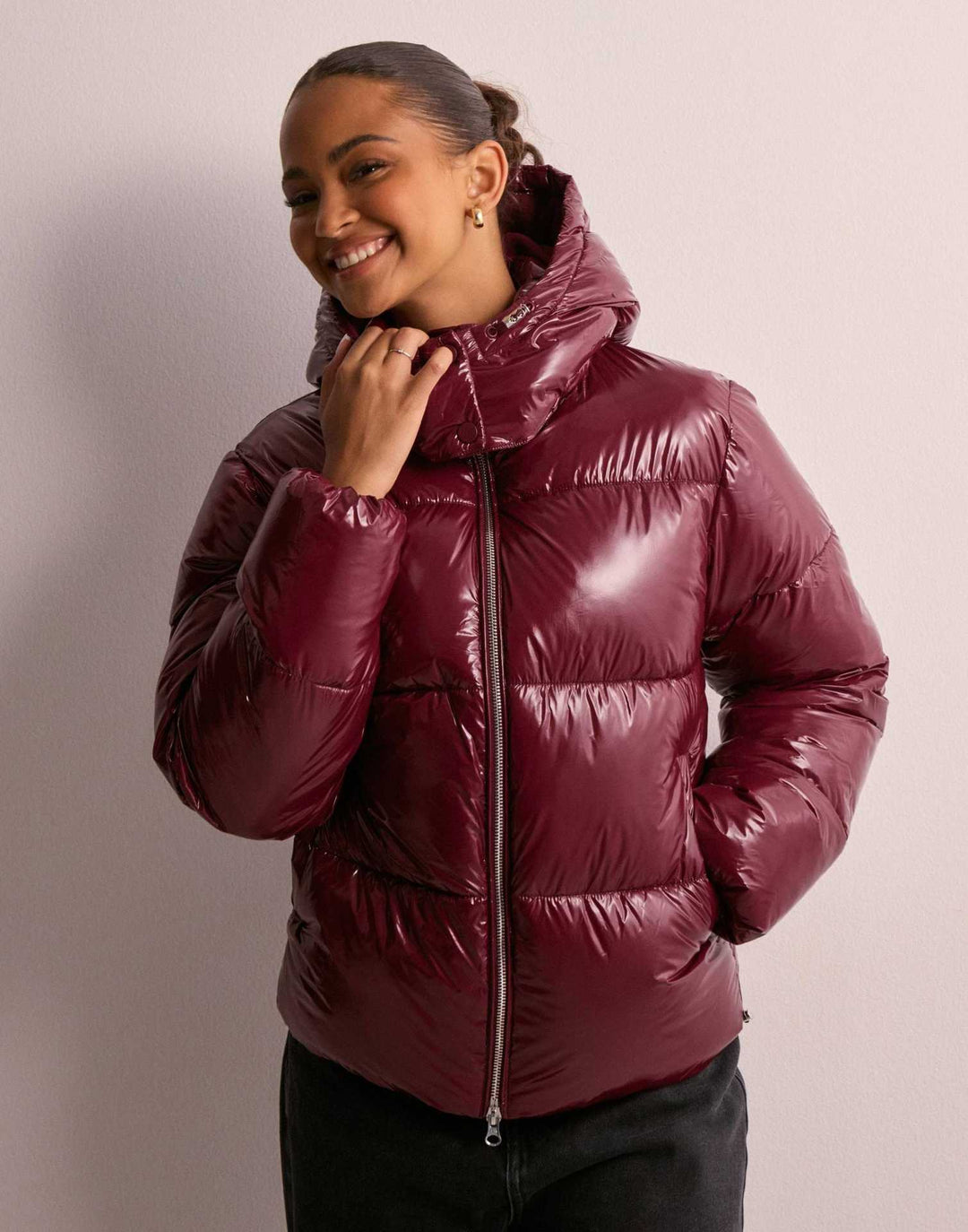 Ladies Shiny Padded Jacket with Removable Hood – Lightweight