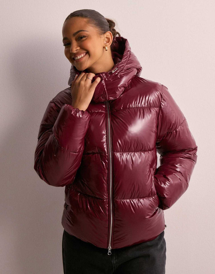 Ladies Shiny Padded Jacket with Removable Hood – Lightweight