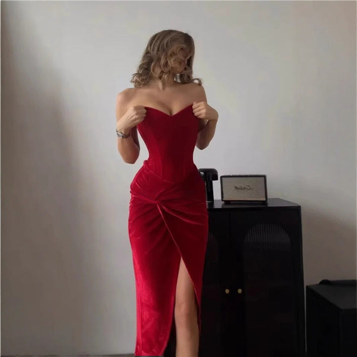 Women’s Evening Dress with Soft Ruffle Details and Figure-Flattering Silhouette EB