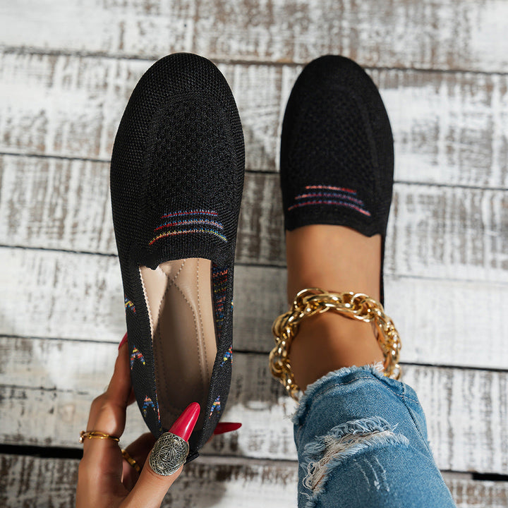 Women's Breathable Shoe with Elastic Strap Design EB