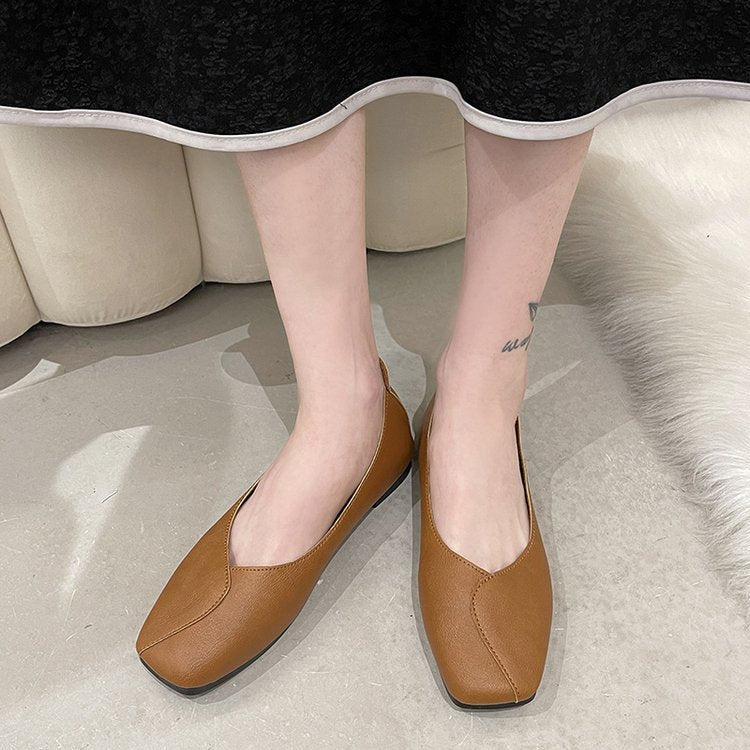 Women's Ballerinas with Pointed Toe and Comfortable Footbed EB