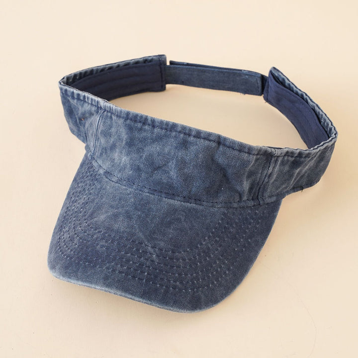 Women's Sporty Cap with Flexible Chin Strap