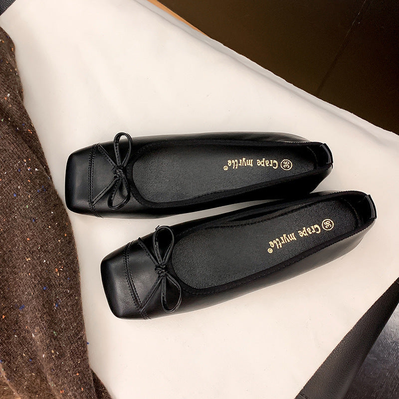 Ladies' Ballerinas with Subtle Bow Detail EB