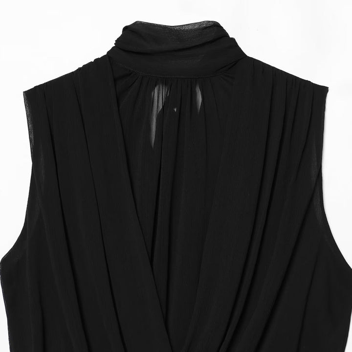 Women's Sleeveless Draped Top with Elegant Neckline and Flowing Cut EB