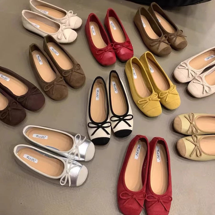 Ladies' Ballerinas with Shimmering Upper Material and Playful Bow Design EB