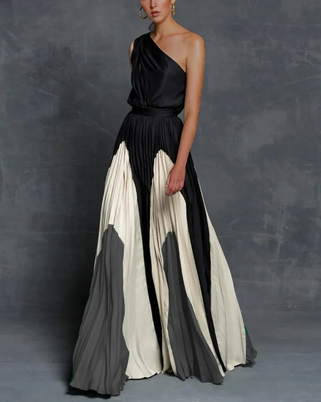 Off-Shoulder Maxi Summer Dress for Women with Color Blocking and Flowing Skirt Estelle, view 5 - Elena Harper