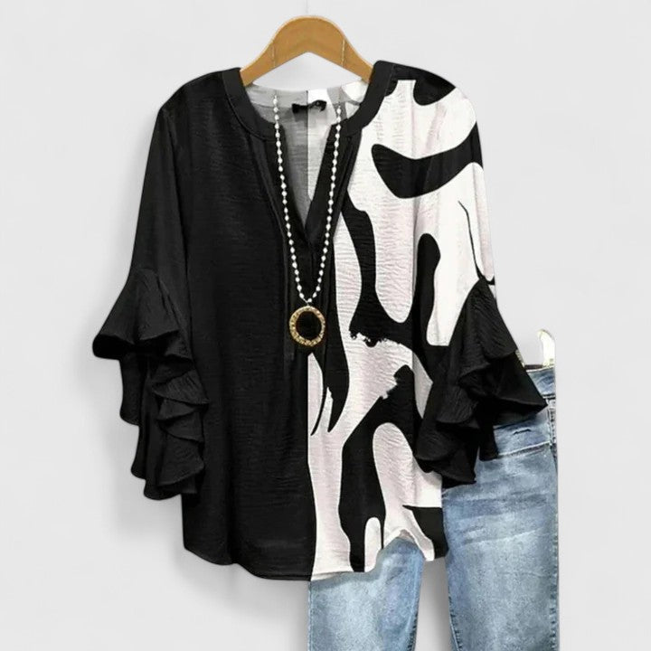 DELLILAH – FLOWY V-NECK BLOUSE