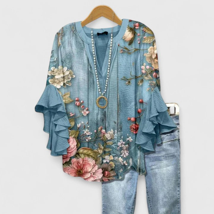 DELLILAH – FLOWY V-NECK BLOUSE