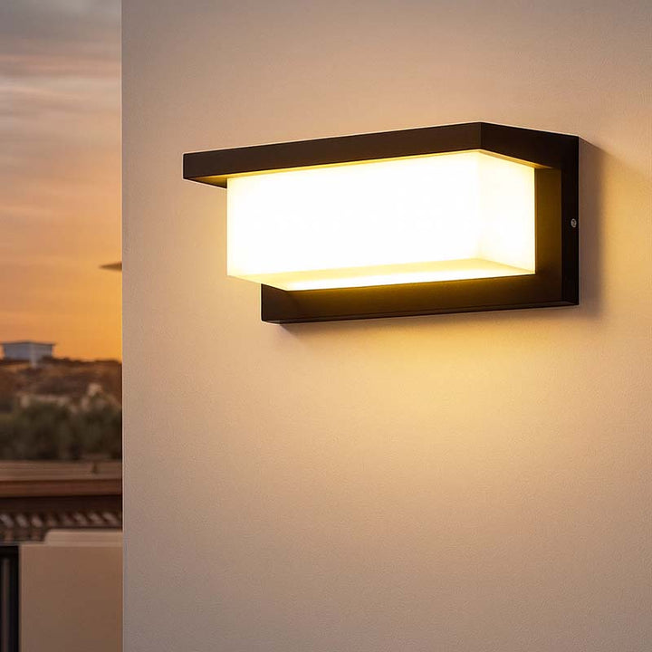Outdoor Wall Lamp with Motion Sensor – Black, Waterproof LED Garden Lighting
