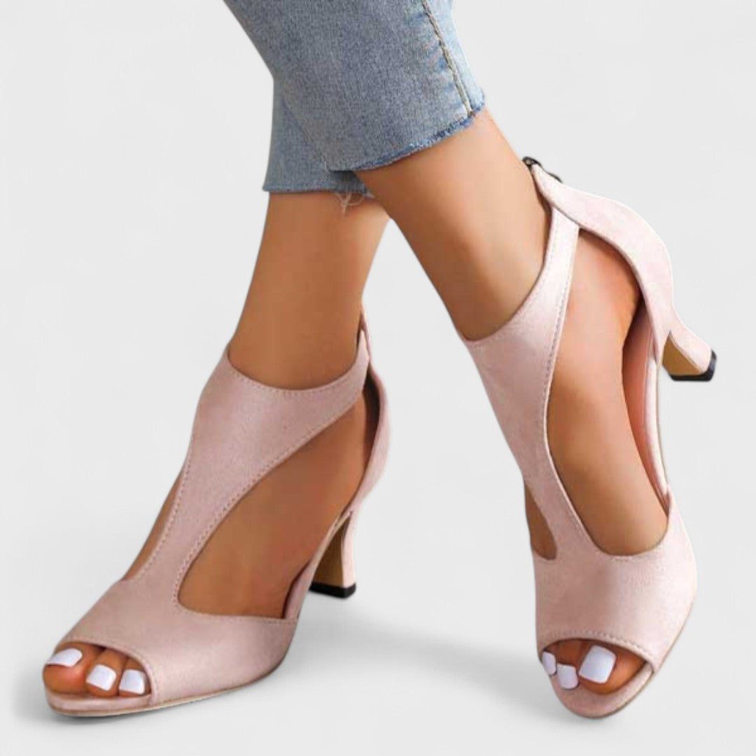 BEAUTIFUL HEELS FOR WOMEN