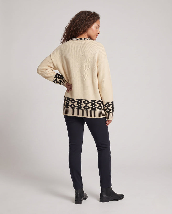 Women's Oversized Sweater with Norwegian Pattern and Ribbed Cuffs
