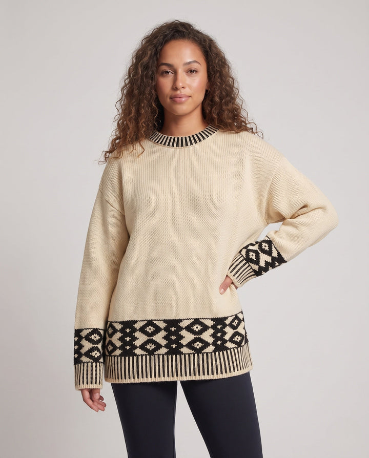 Women's Oversized Sweater with Norwegian Pattern and Ribbed Cuffs