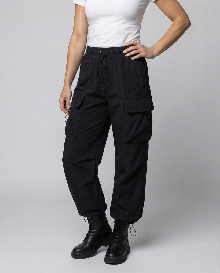 Women's Effortless Oversized Cargo Pants for Ultimate Style & Comfort