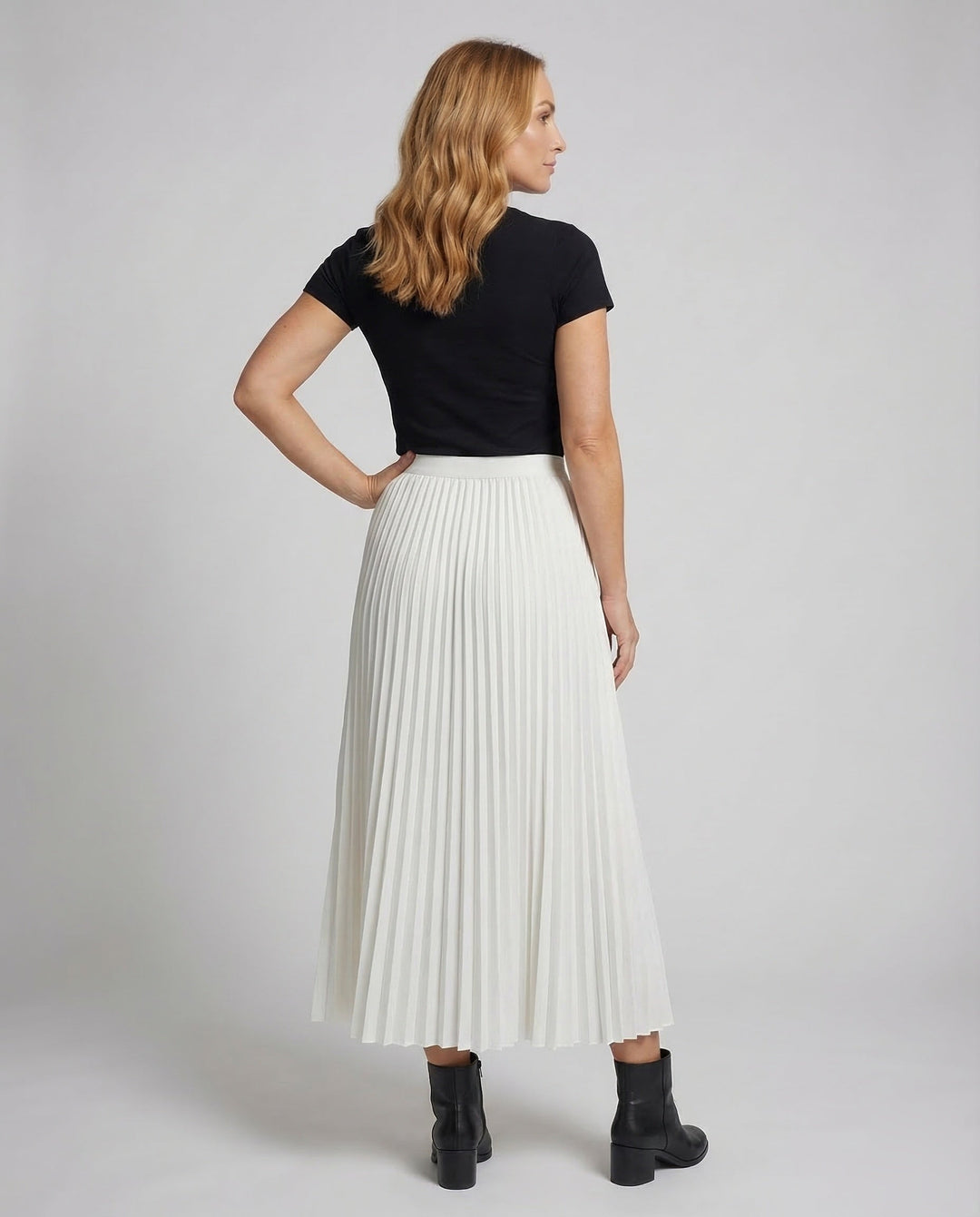 Women's Elegant Pleated Midi Skirt