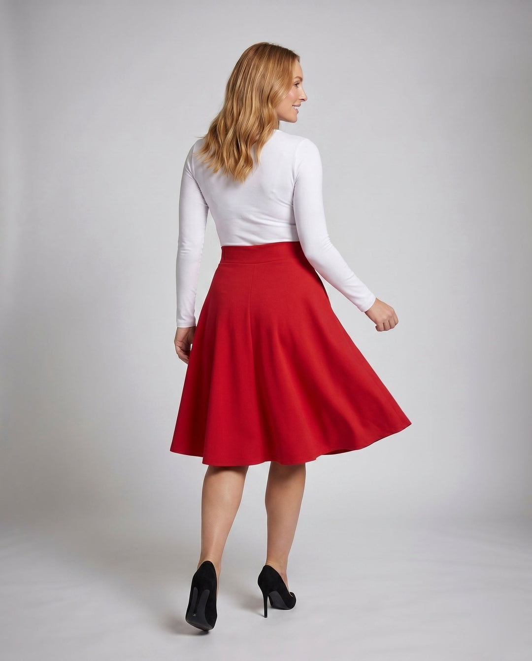 Women's A-Line Skirt with Classic Cut and Voluminous Fall