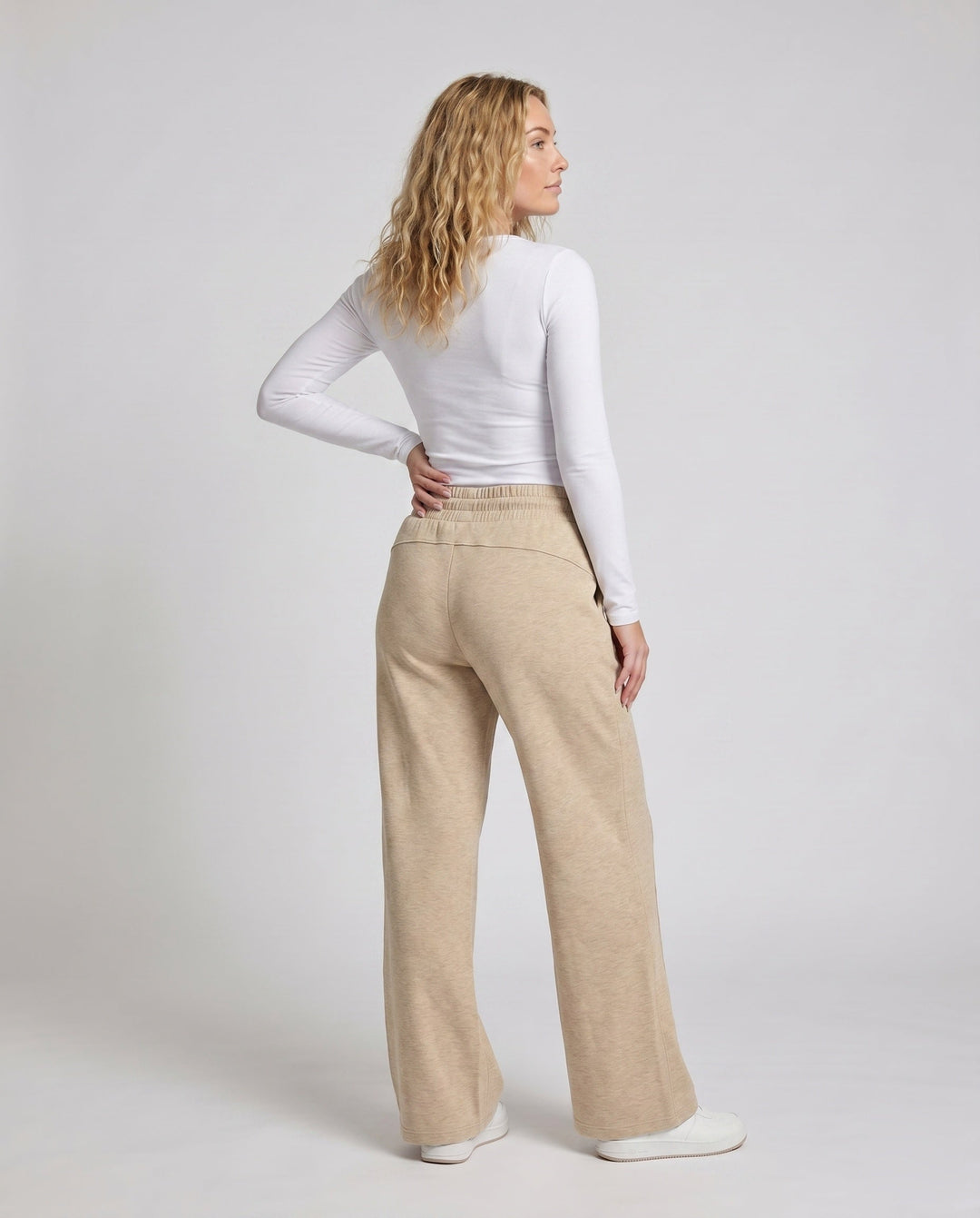 Ladies Comfortable and Stylish Casual Pants with Elastic Waistband and Practical Pockets EB