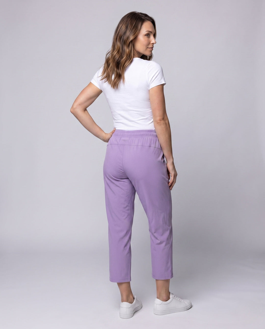 Women’s Comfortable Training Pants with Side Zipper Pockets and Elastic Waistband EB
