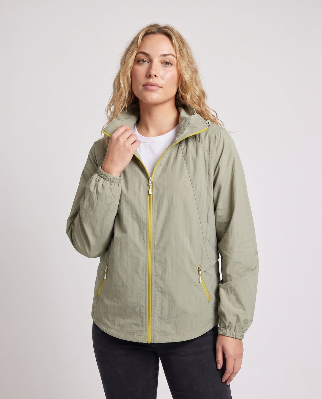 Women's Breathable Lightweight Jacket EB