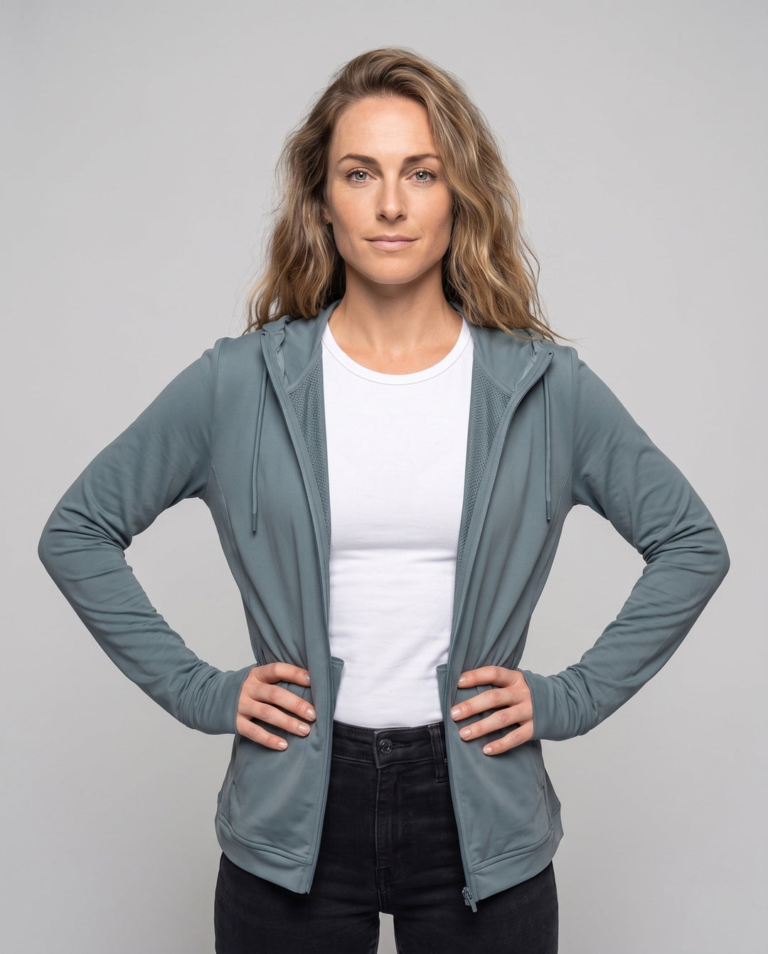 Women's Breathable Fitness Jacket with Hood and Full Zip R&B