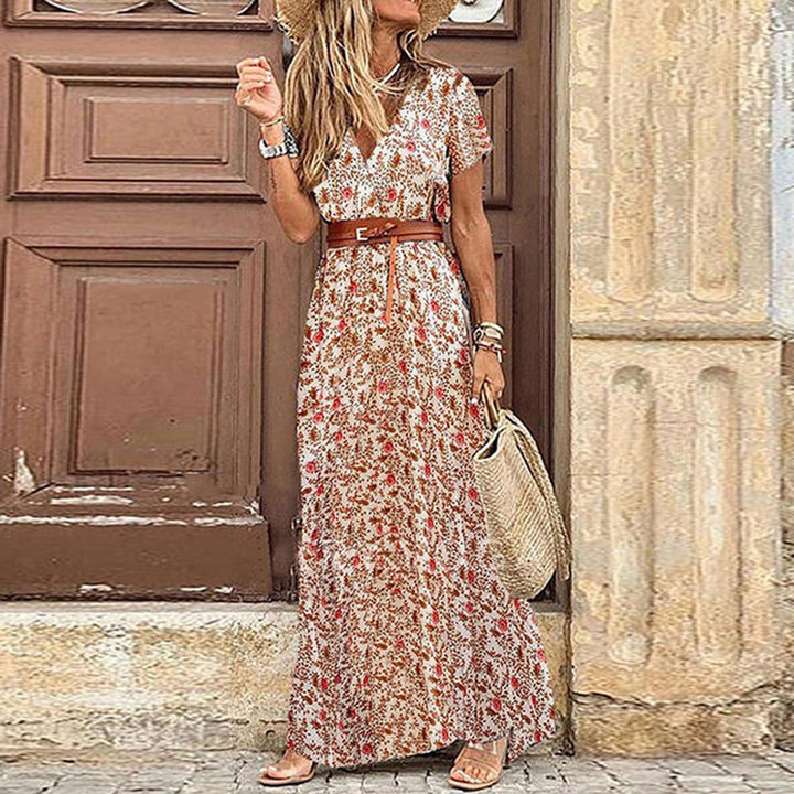 Luz Chic Boho Dress with Elegant Style - Elena Harper