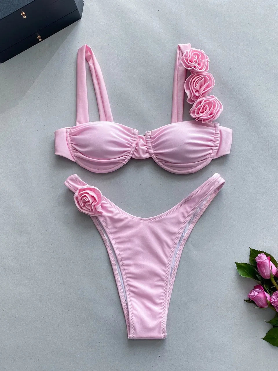 Beautifully Finished Bikini in a Timeless Design, view 5 - Elena Harper