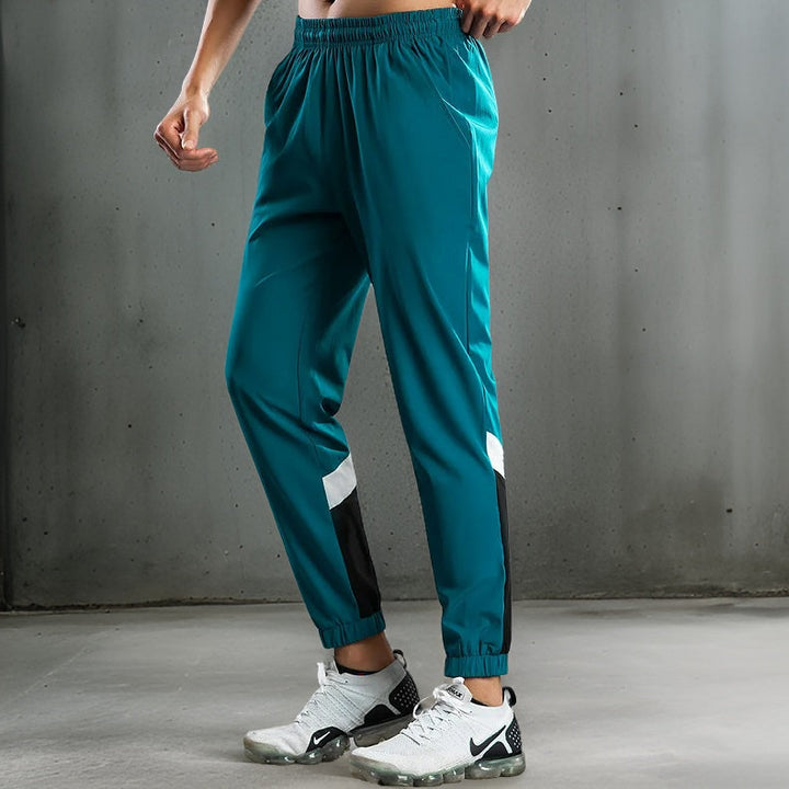 TechFit Training Pants