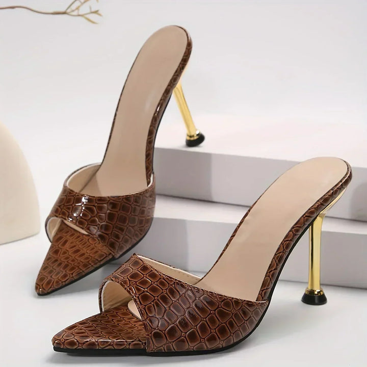 High Heels Kitana - Elena Harper