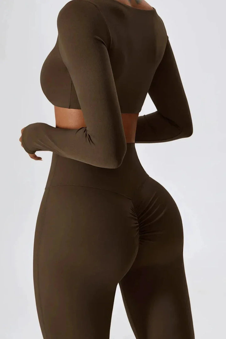 SENNA Set of flared leggings and long sleeve crop top, view 6 - Elena Harper