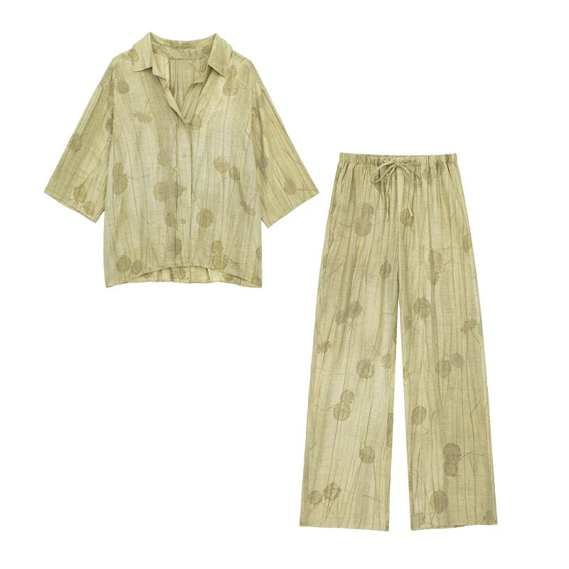 Elisa Soft Floral Blouse - Elena Harper